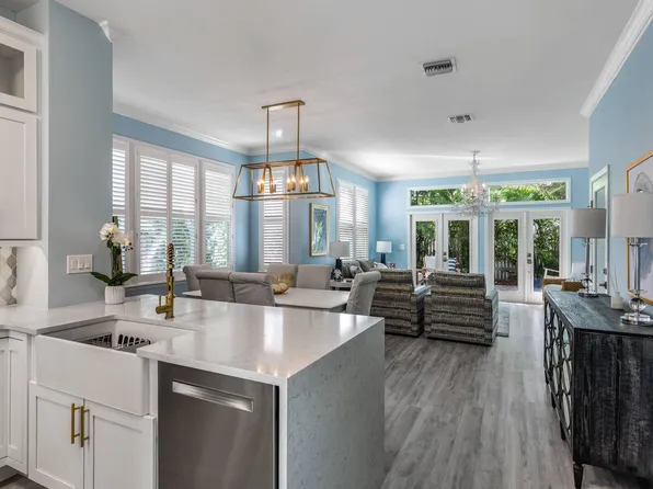 216 Fleming St, Key West, FL 33040