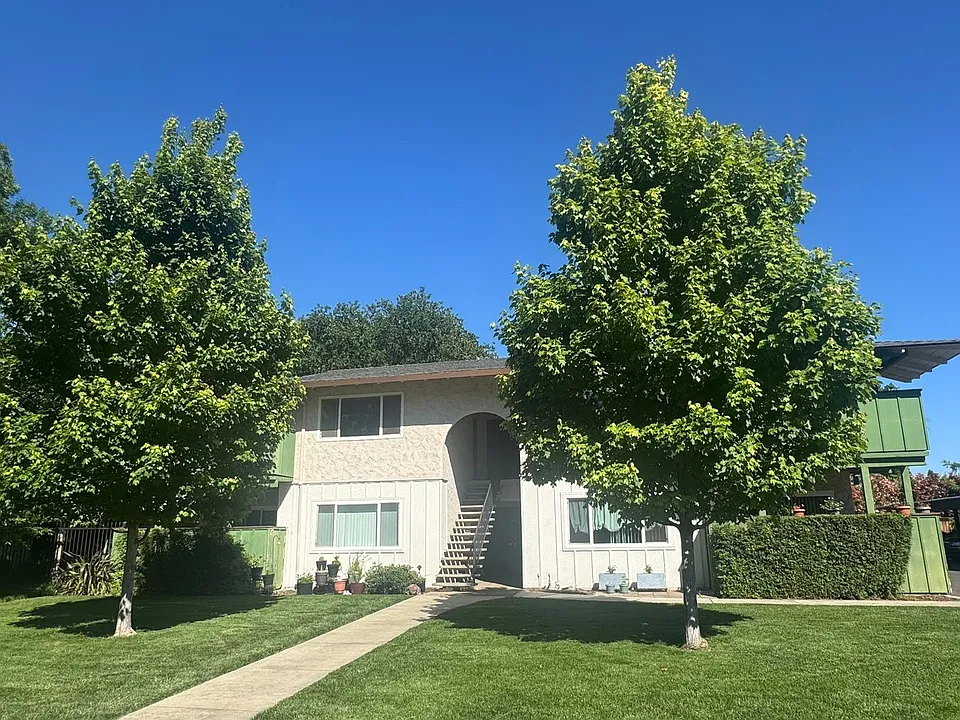 0750 - 50 Cameo Dr