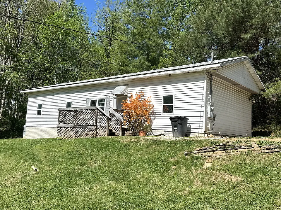 182 Wilcox Dr #6