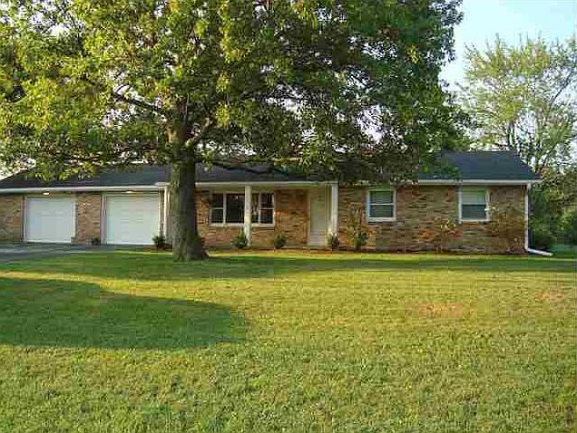 1st image of 4301 E Bluegrass Dr