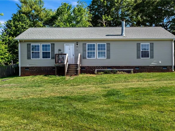122 Kiser Rd, King, NC 27021