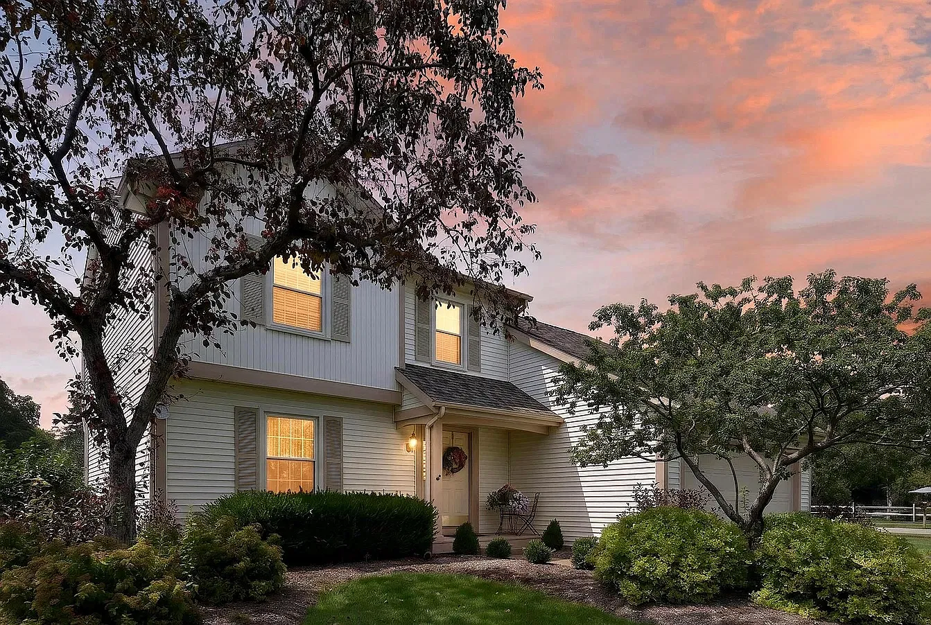4 bed, 1850 sqft, $2,690 — Photo 1
