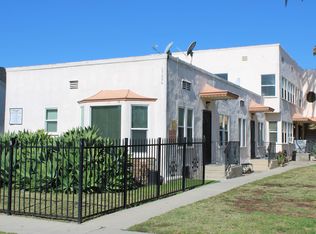 1933 Carmona Ave, Los Angeles, CA 90016