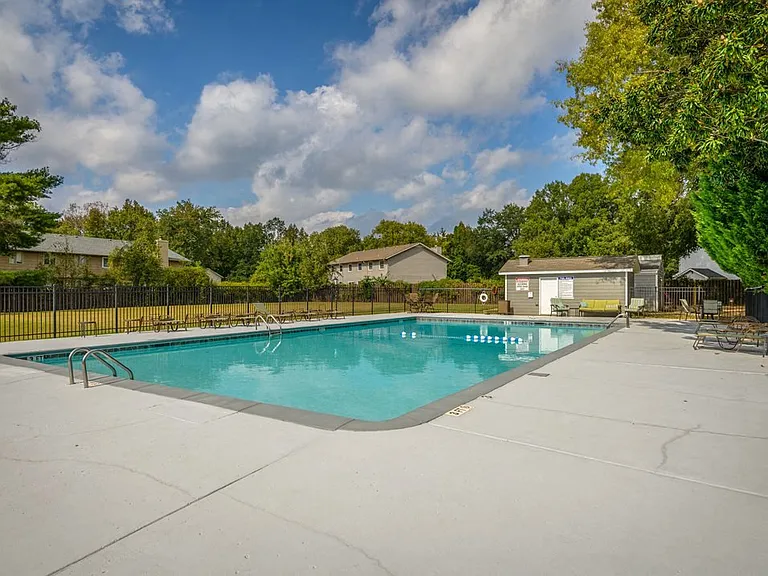 The Pointe at Bailey Cove — Photo 20