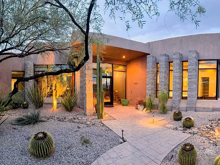 3835 N Whiptail Wash Pl — Photo 78