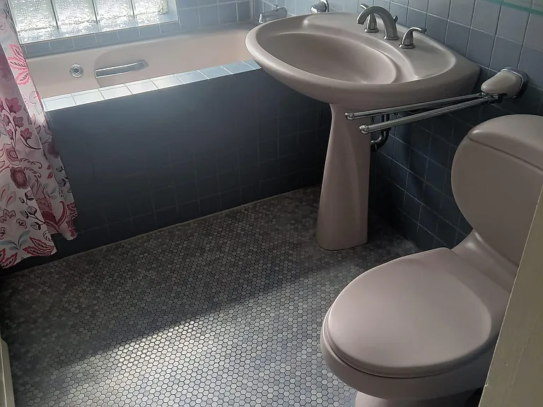 Elegant, European very sturdy bathroom fixtures