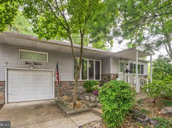 315 Pleasant Dr, Cherry Hill, NJ 08003