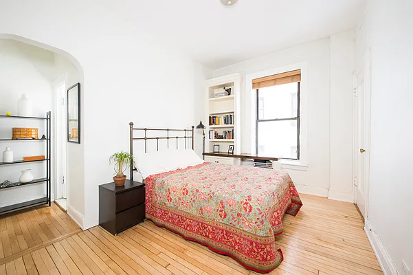 Rented by Douglas Elliman | media 2