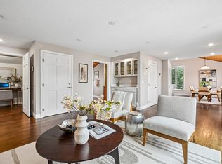 32 Farragut Ave #3, Somerville, MA 02144