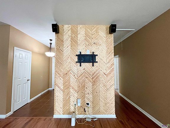 5th image of 22801 Lafourche Ln