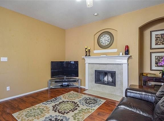 5th image of 7910 Wilmington Dr