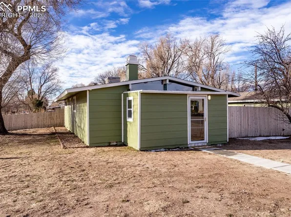 3320 N Arcadia St, Colorado Springs, CO 80907