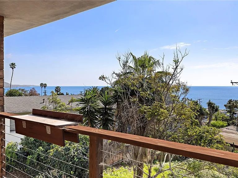 289 San Joaquin St — Photo 4