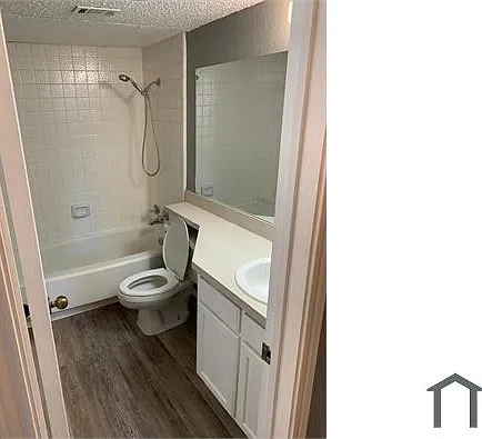 422 Matthews Dr — Photo 5