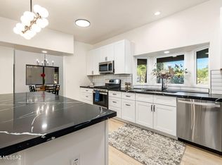 8071 N Modena Dr, Tucson, AZ 85741
