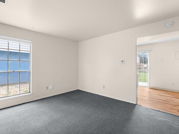 5th image of 1303 Coffman St APT 1