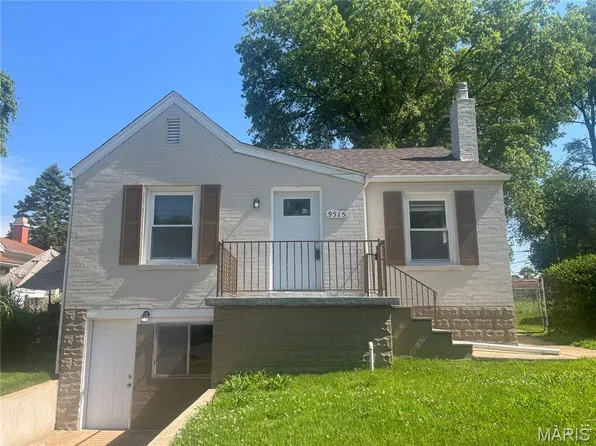 9515 Edmund Ave, Saint Louis, MO 63114