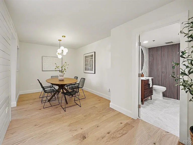 350 Detroit St #209 — Photo 7