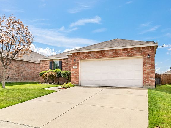 2nd image of 2408 Lohani Ln