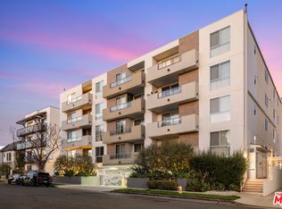 118 N Kings Rd #PENTHOUSE 3, Los Angeles, CA 90048
