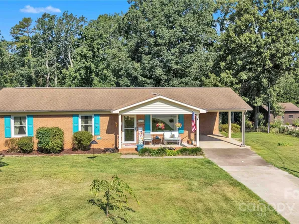 2598 Brookwood Rd, Lincolnton, NC 28092