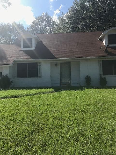 1st image of 121 Belaire Dr