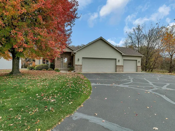 1390 Sunrise Ct, Clearwater, MN 55320