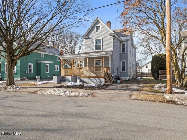 70 Walnut Street, Glens Falls, NY 12801