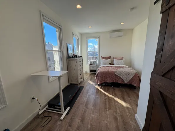 311 7th Street image 14 of 17