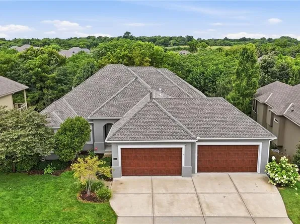 13112 W 170th St, Overland Park, KS 66221