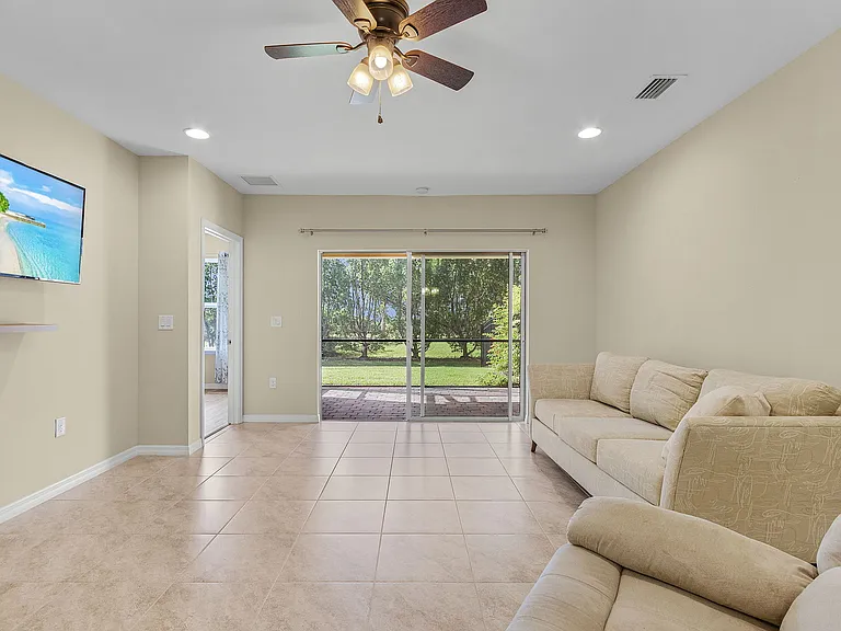 4298 Dutchess Park Rd — Photo 15