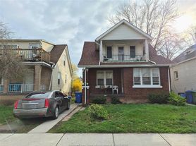 2246 Mercer St, Windsor, ON