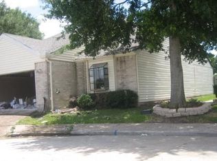 12718 Arbor Ridge Dr, Houston, TX 77071