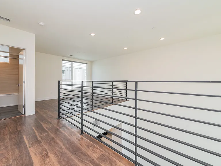 6016 W Beachwood Ln — Photo 31