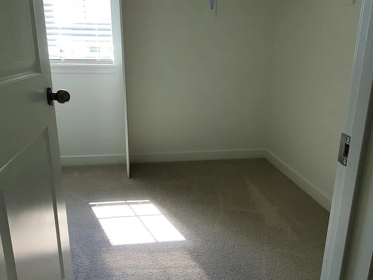 14627 Eudora St — Photo 22