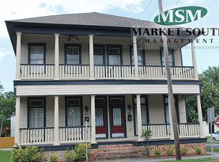 402 E 32nd St, Savannah, GA 31401