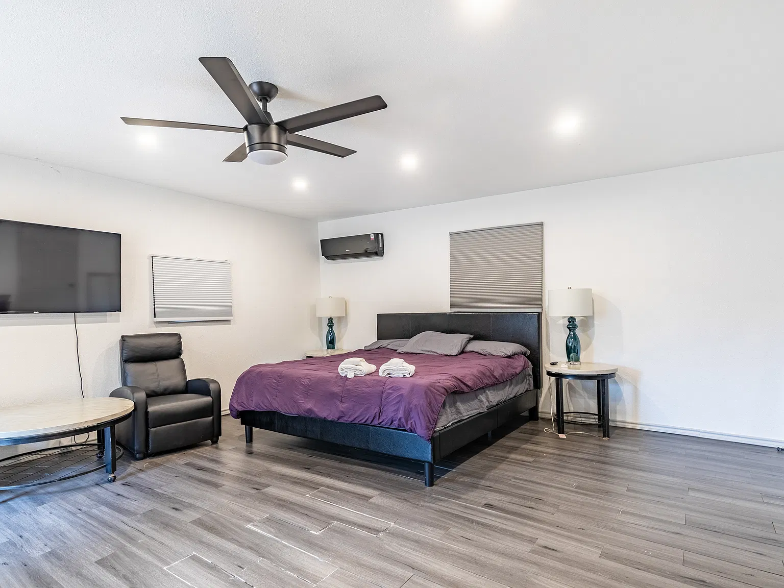 Studio, 500 sqft, $1,395 — Photo 2