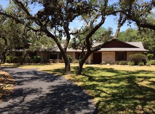 9561 Fawn Dr, Boerne, TX 78006