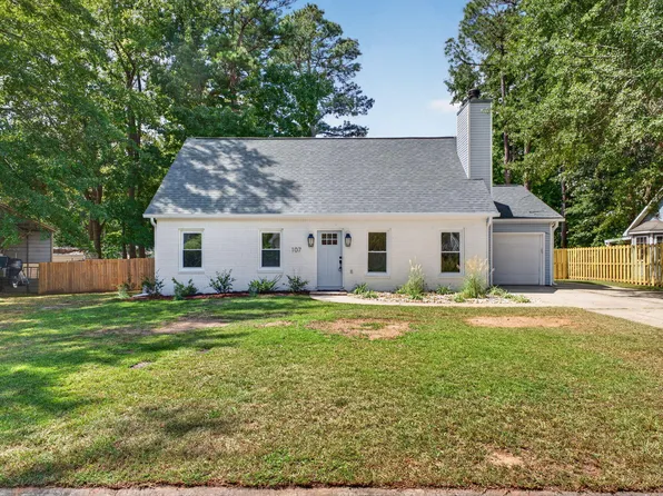 107 Poplar Pl, Aiken, SC 29803