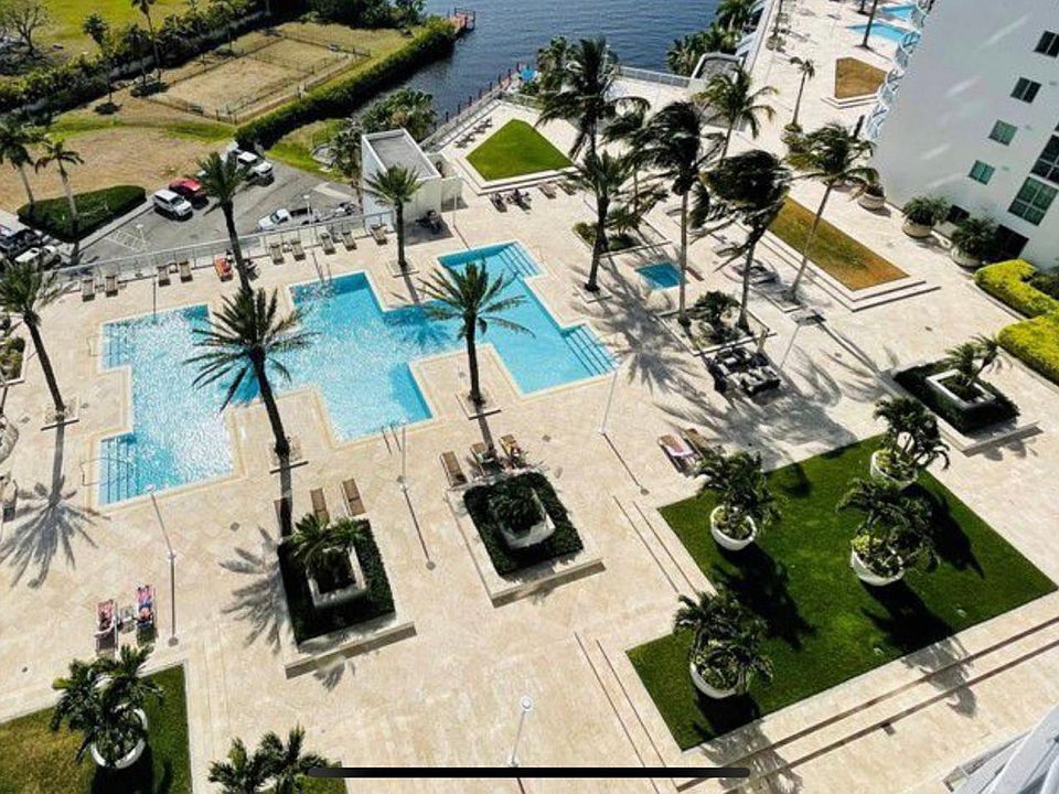 1st image of 3000 Oasis Grand Blvd APT 2706