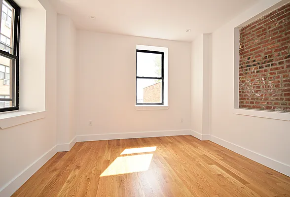 Rented by Simply Brooklyn Realty Inc | media 49