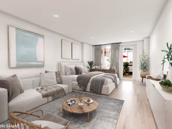 400 East 77th Street image 1 of 6