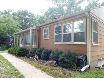 2031 Spruce St, Leavenworth, KS, 66048