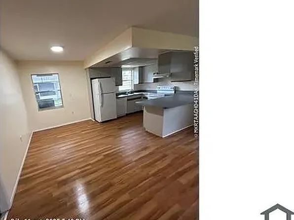 1613 28th St W, Bradenton, FL