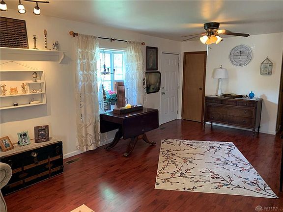 4th image of 317 Dean Dr