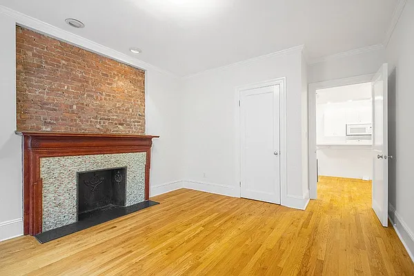 Rented by Zumper Inc | media 25