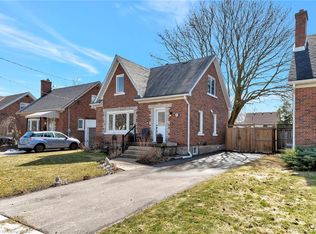 109 Adelaide St, Kitchener, ON N2M2B5