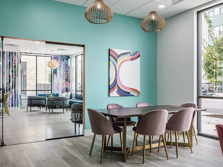 Co-Working Lounges
