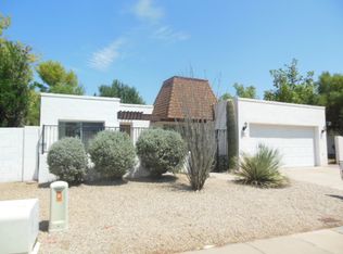 542 E Piping Rock Rd, Phoenix, AZ 85022