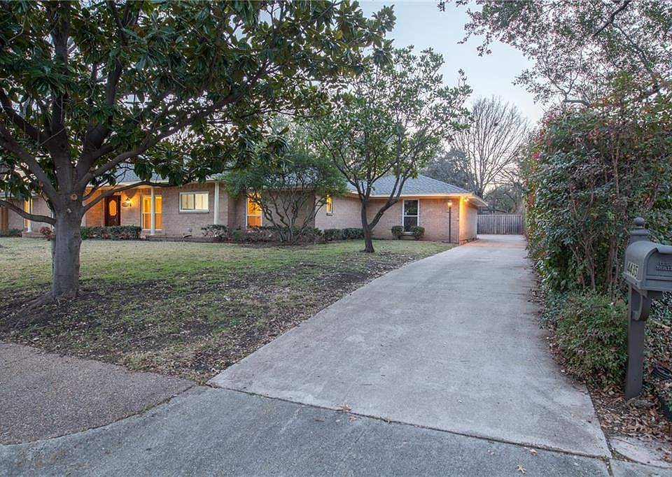 1st image of 4435 College Park Dr